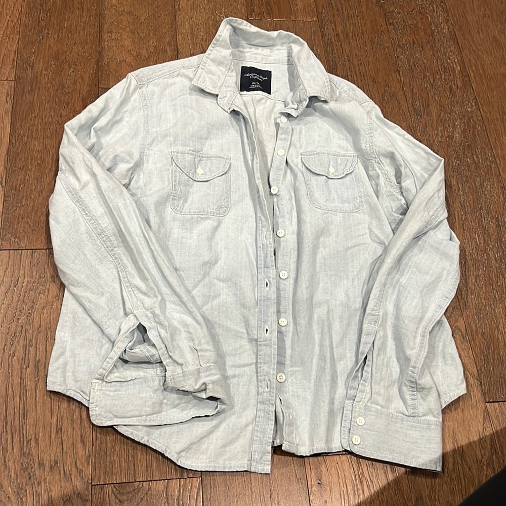 American Eagle size XL womens denim button down